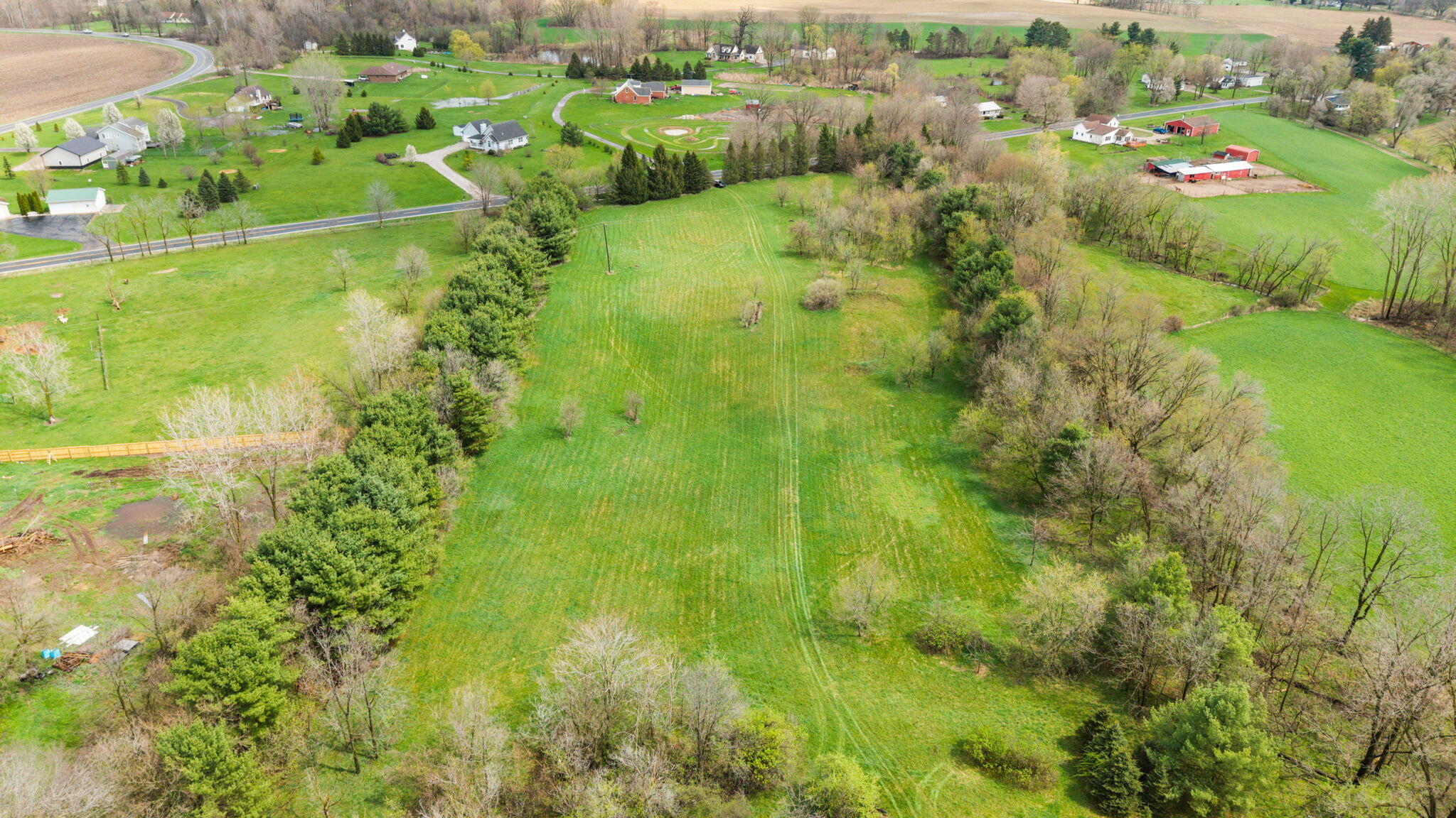 9602 Clinton Road Manchester, MI 48158 - Photo 10 of 17 30-web-or-mls-DJI_20260416135825_0181_D