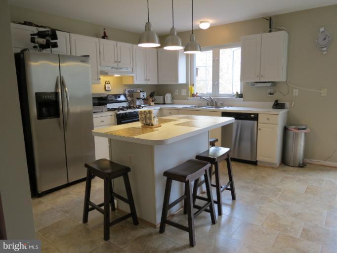 800 Brickston Road Reisterstown, MD 21136 - Photo 2 of 30 Kitchen