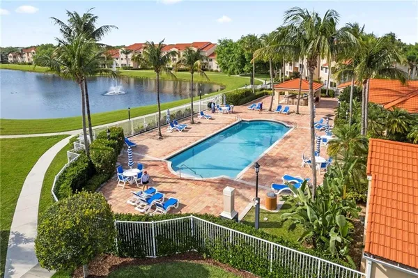 $2,200 | 1640 North 42ND Circle, Unit 208, Vero Beach, FL 32967