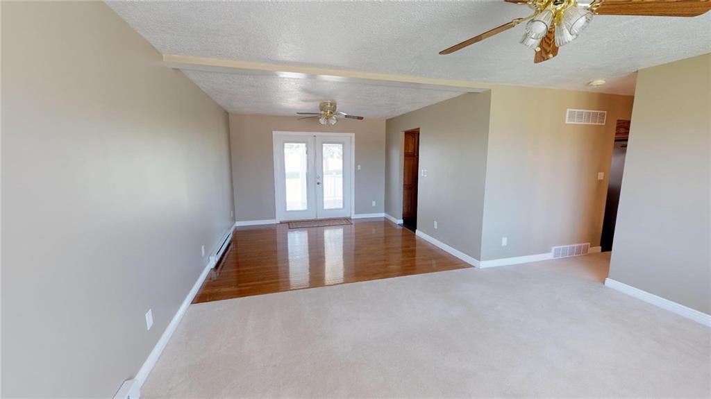 162 Eagle Mill Road Butler, PA 16001 - Photo 5 of 24