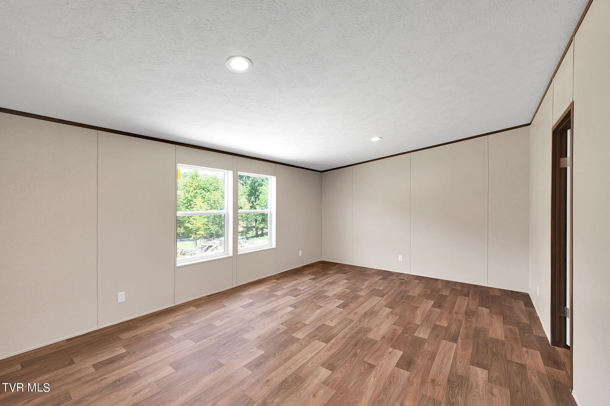 8486 Reedy Creek Road Bristol, VA 24202 - Photo 20 of 32 21-web-or-mls-8466-reedy-creek-rd
