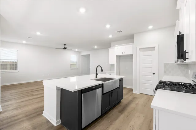 $349,900 | 6434 Downey Lane, Rosharon, TX 77583