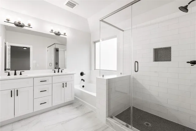 $349,900 | 6434 Downey Lane, Rosharon, TX 77583