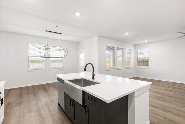 $349,900 | 6434 Downey Lane, Rosharon, TX 77583