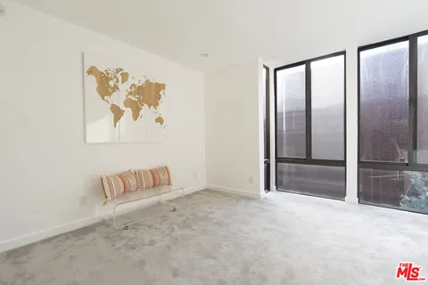 $1,350,000 | 1033 Carol Drive, Unit T3, West Hollywood, CA 90069