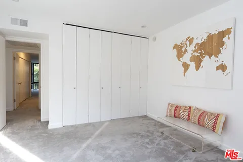 $1,350,000 | 1033 Carol Drive, Unit T3, West Hollywood, CA 90069