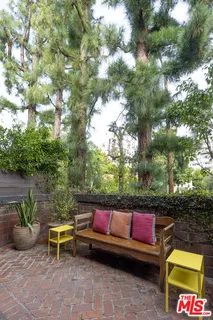 $1,350,000 | 1033 Carol Drive, Unit T3, West Hollywood, CA 90069