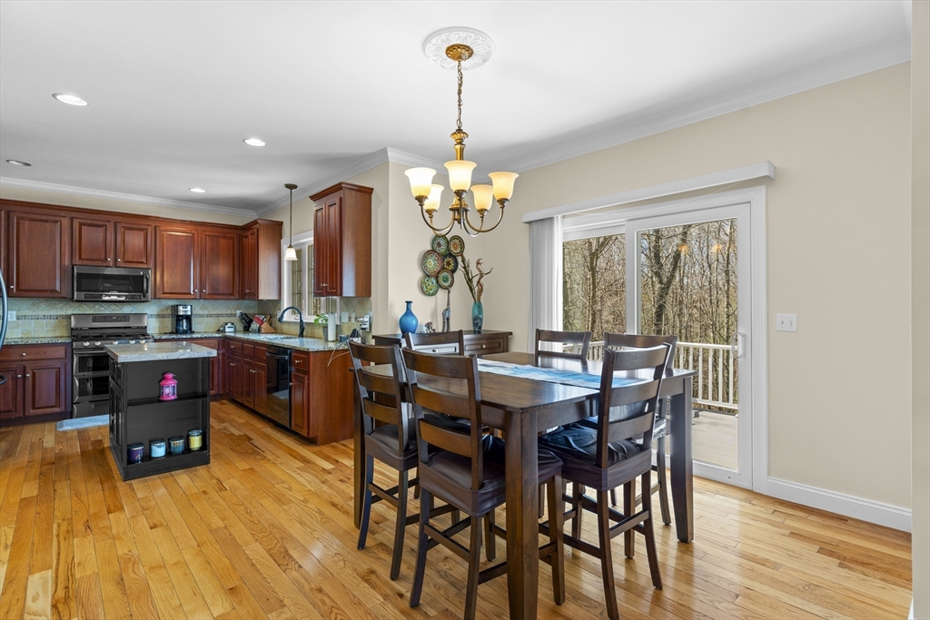 95 Meetinghouse Road, Unit 38 Norfolk, MA 02056 - Photo 6 of 30 Gallery Image 6