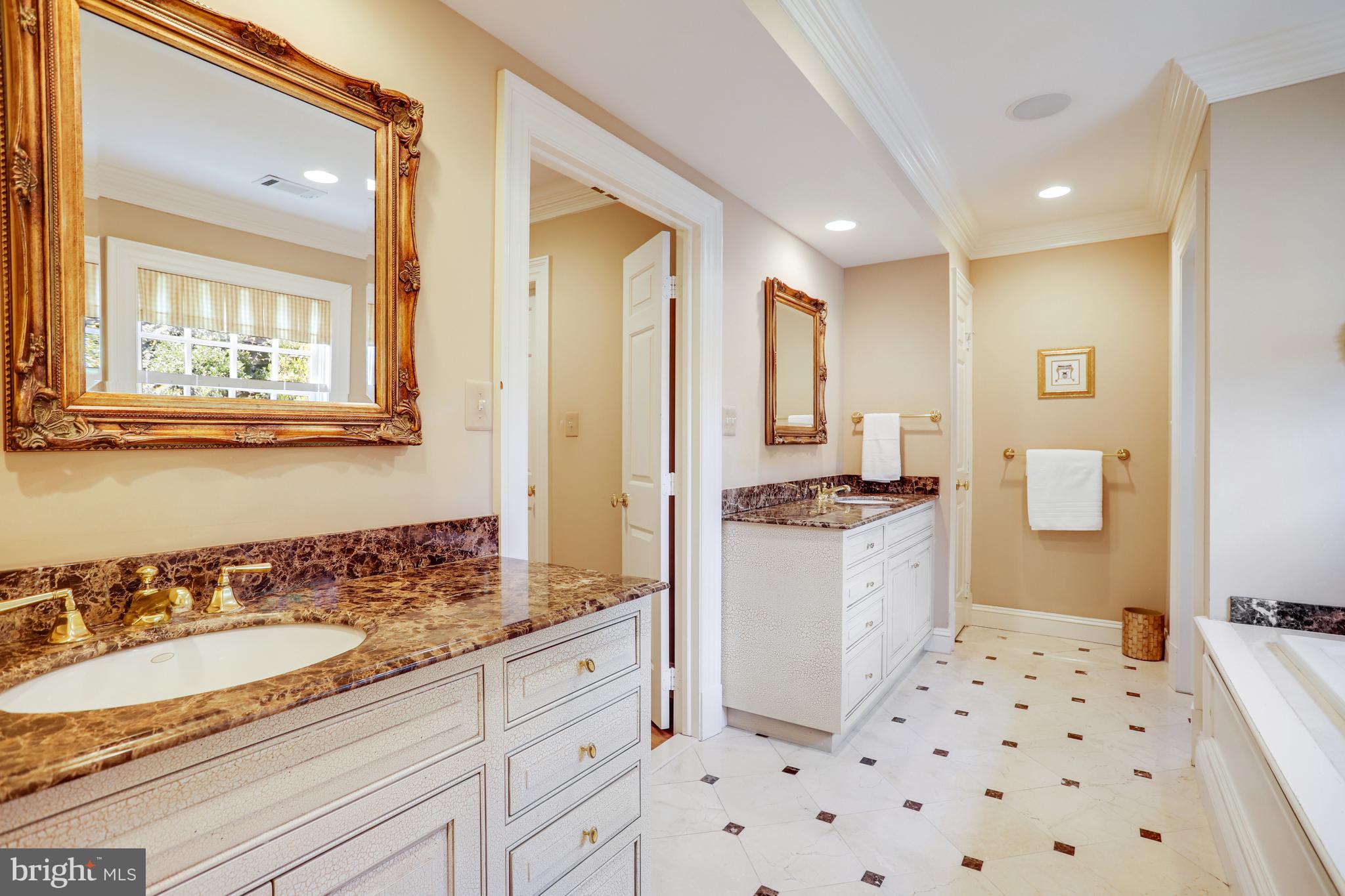 5629 Newington Road Bethesda, MD 20816 - Photo 32 of 65