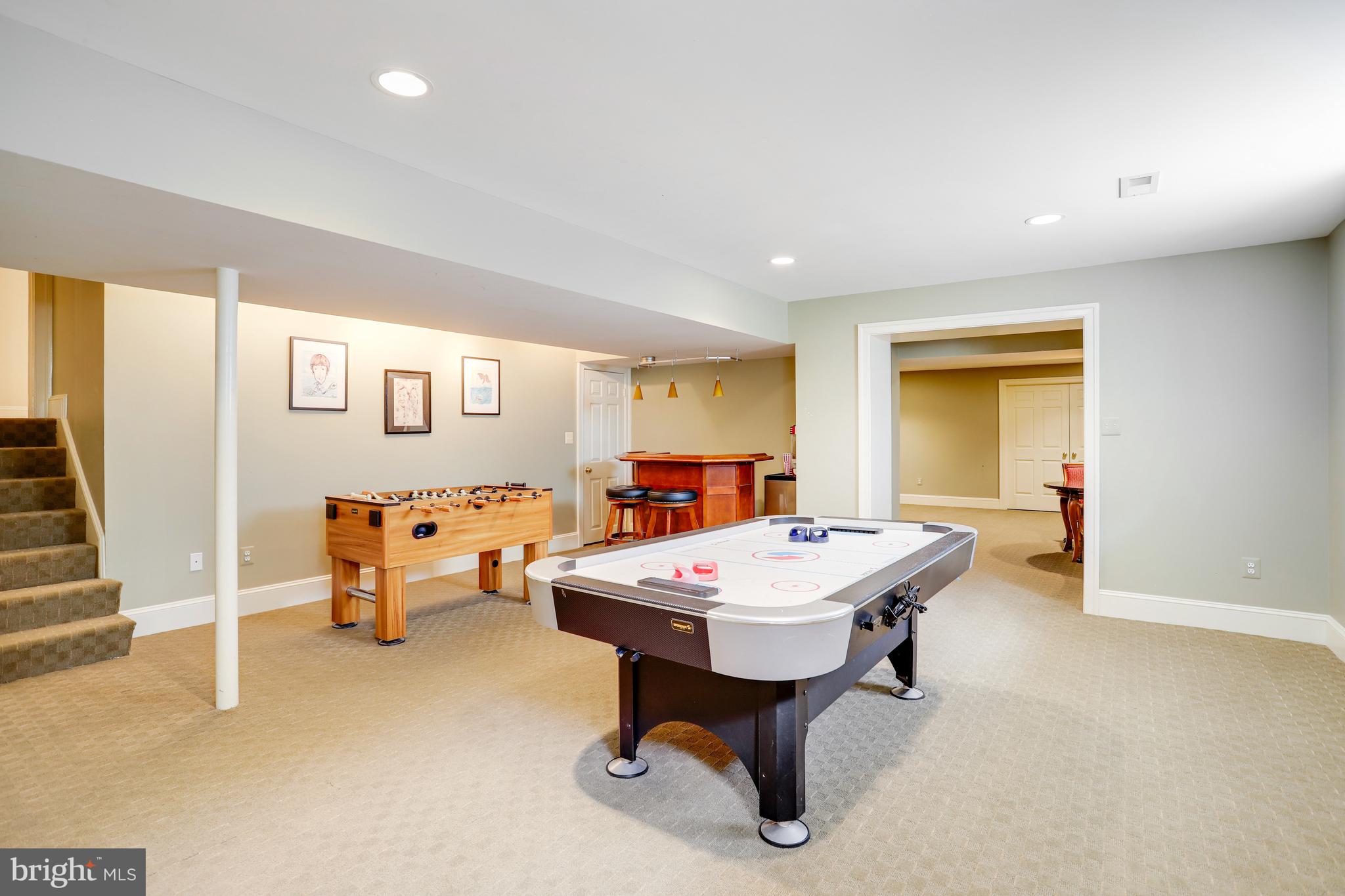 5629 Newington Road Bethesda, MD 20816 - Photo 52 of 65