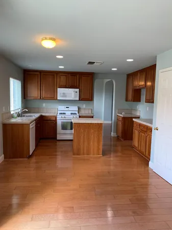 $725,000 | 719 Sparrow Court, Tracy, CA 95377