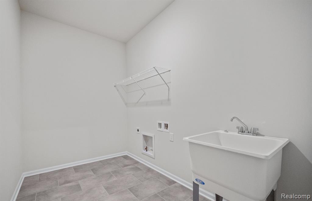 50143 Ogden Road Canton, MI 48188 - Photo 18 of 21 Gallery Image 18