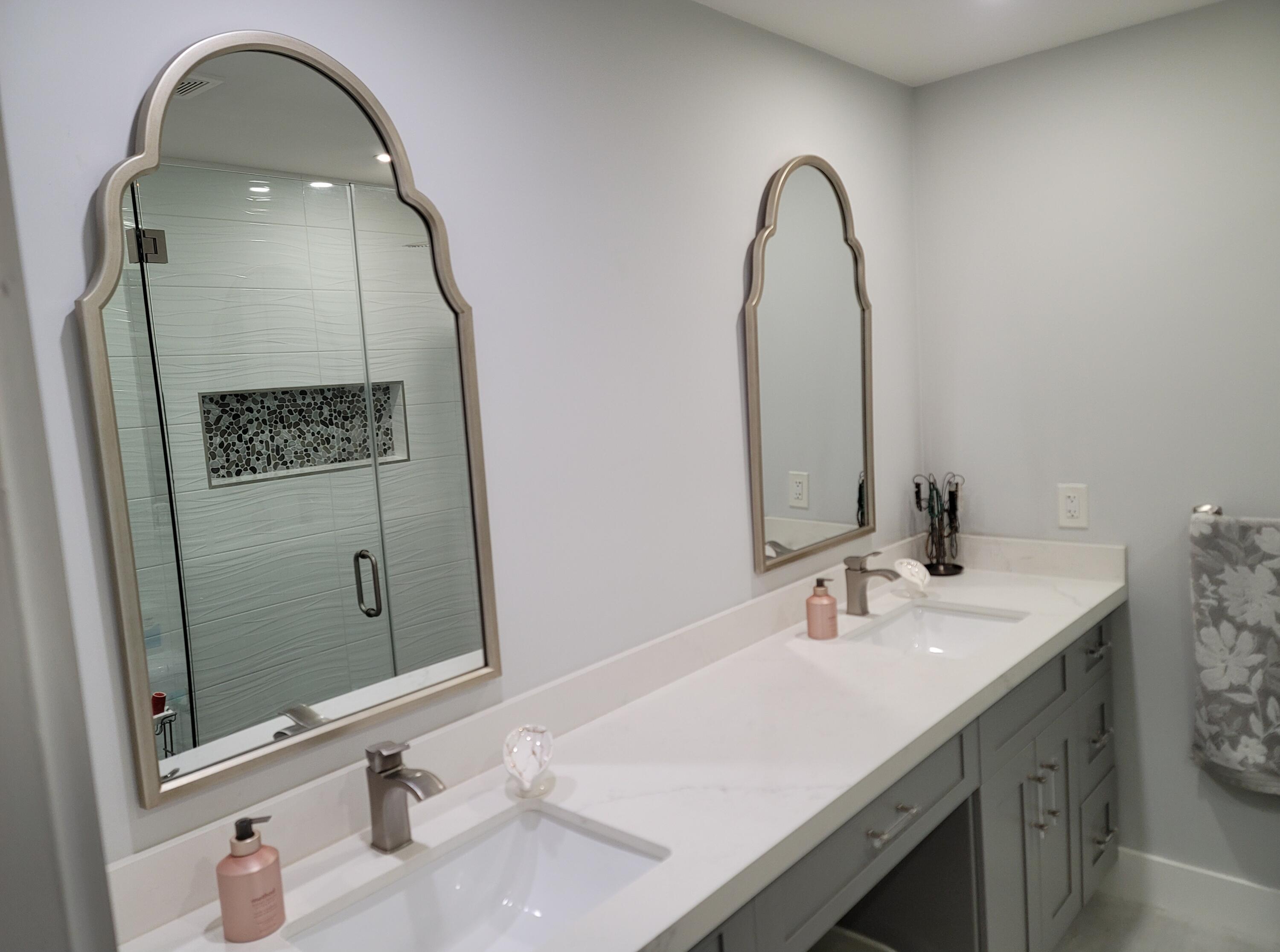 20894 Springs Terrace Boca Raton, FL 33428 - Photo 8 of 10 Primary Bath Vanity