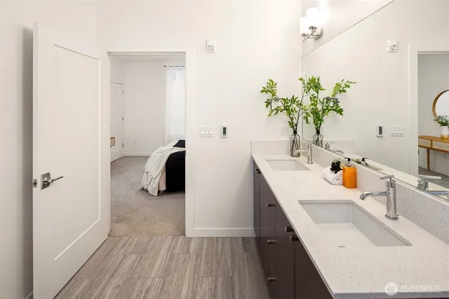 a bench sitting in middle of a room