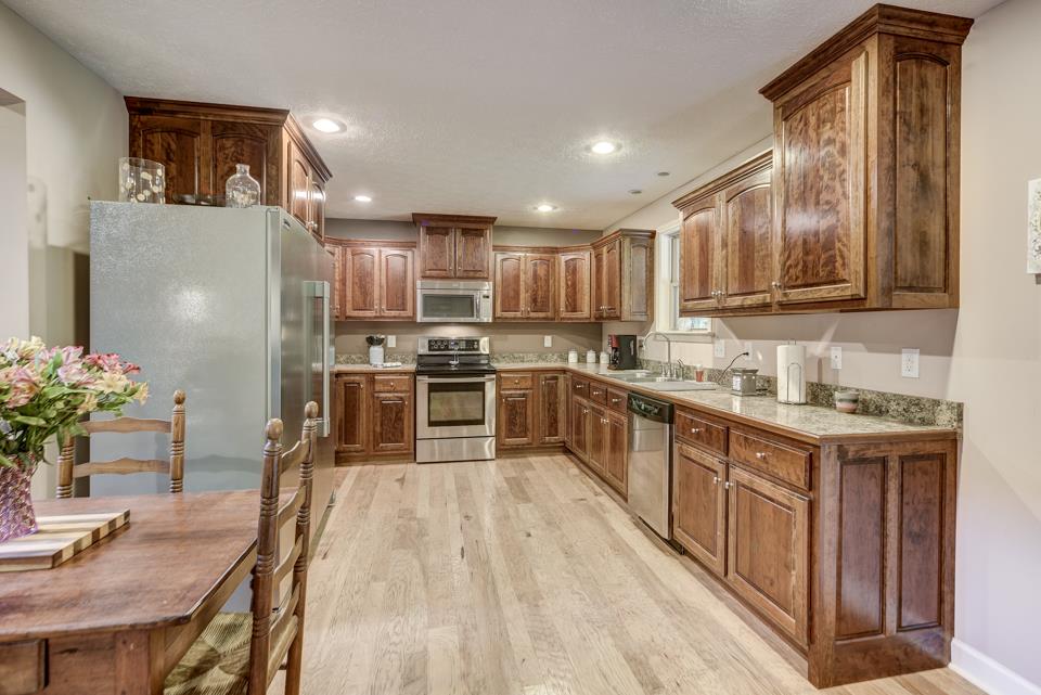 169 Chipman Road Bethpage, TN 37022 - Photo 13 of 25 Gallery Image 13