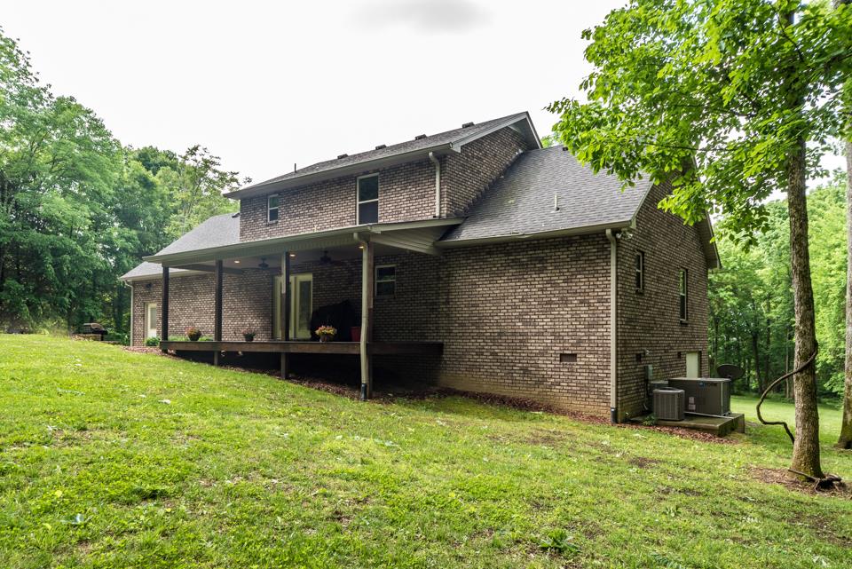 169 Chipman Road Bethpage, TN 37022 - Photo 5 of 25 Gallery Image 5