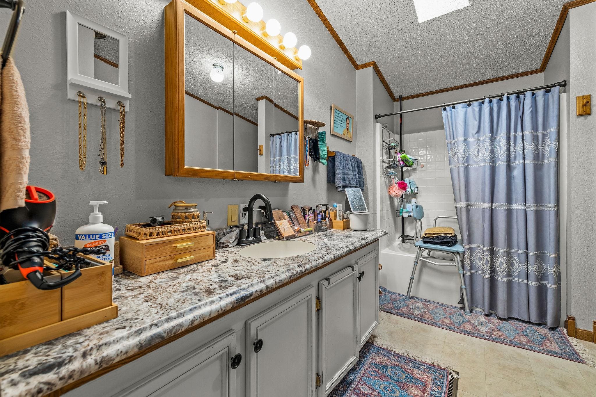 4812 Southeast County Line Road Shepherd, MI 48883 - Photo 17 of 47 1950997-0ee4b4b3-3d03-420c-86dd-fa523a7798b2.JPG