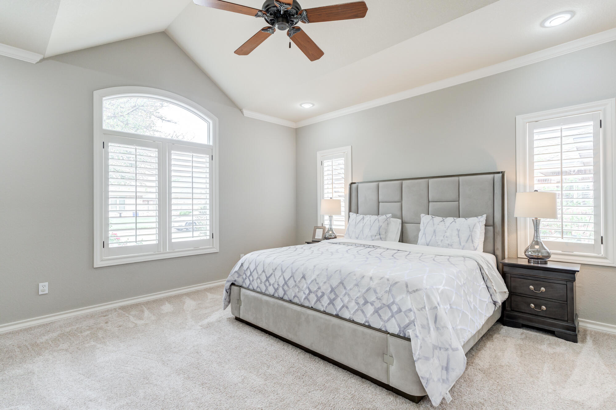 6020 85th Street Lubbock, TX 79424 - Photo 24 of 58 a bedroom with a bed and window