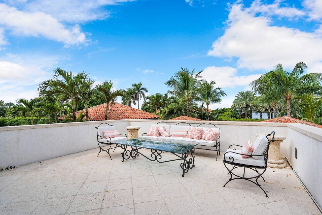 12 Lagomar Road Palm Beach, FL 33480 - Photo 31 of 38 Upstairs Open Balcony 1