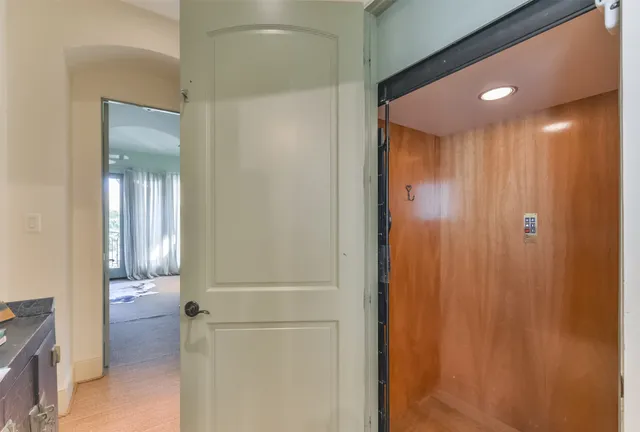 $11,000 | 2712 Ferndale Street, Houston, TX 77098