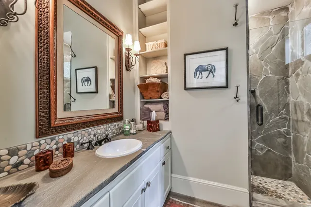 $11,000 | 2712 Ferndale Street, Houston, TX 77098