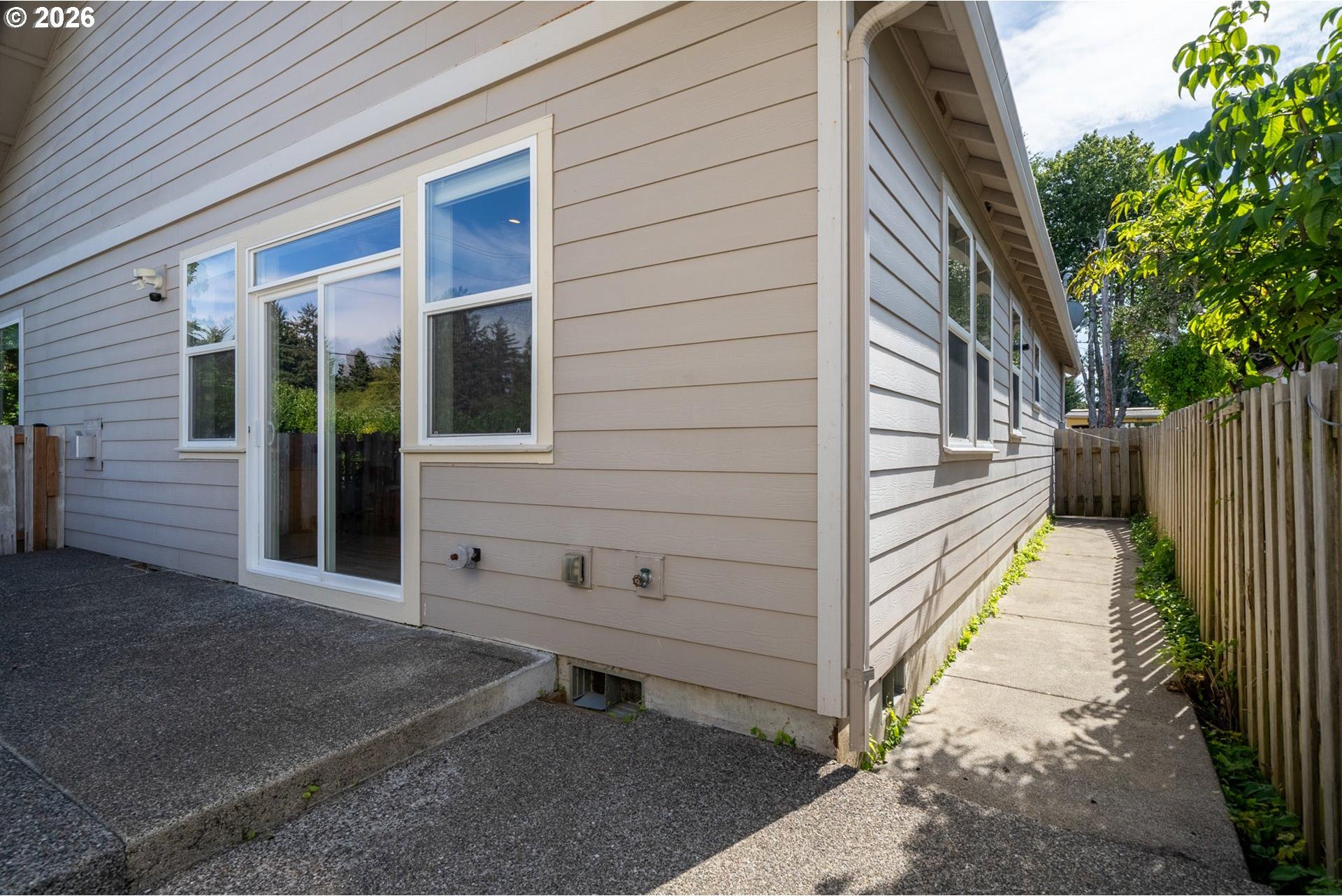 2020 Bayview Road West Tillamook, OR 97141 - Photo 33 of 42 Gallery Image 33