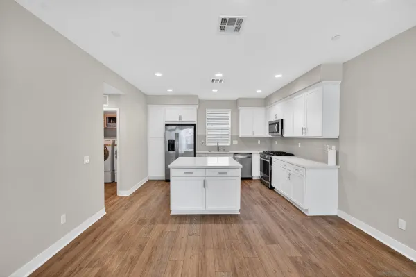 $769,900 | 4321 Star Path Way, Oceanside, CA 92056