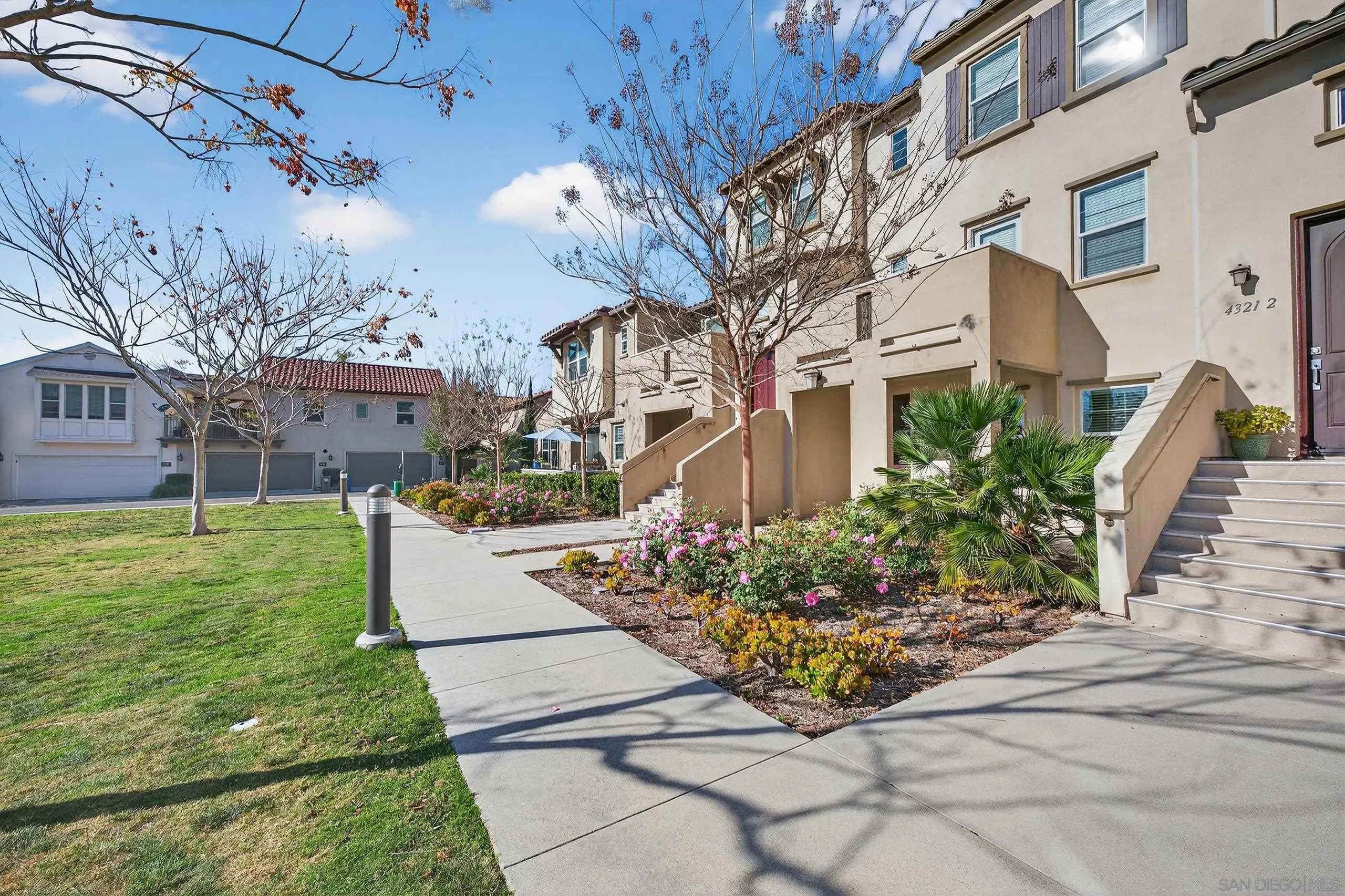 4321 Star Path Way Oceanside, CA 92056 - Photo 3 of 53