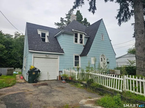 $250,000 | 377 Jefferson Avenue, New London, CT 06320