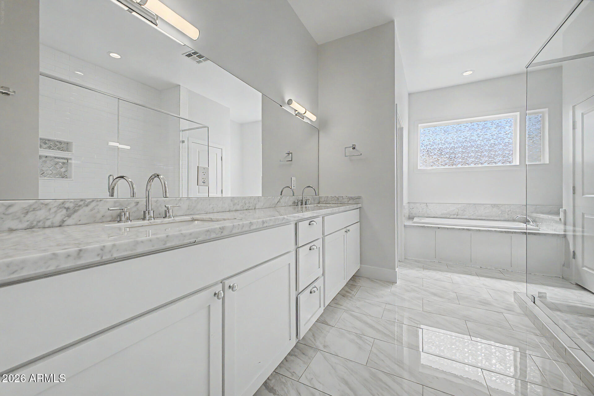 2245 East Cheery Lynn Road Phoenix, AZ 85016 - Photo 11 of 23 22 - Cheery Lynn