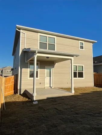 $2,000 | 125 Old Stagecoach Road, Jarrell, TX 76537