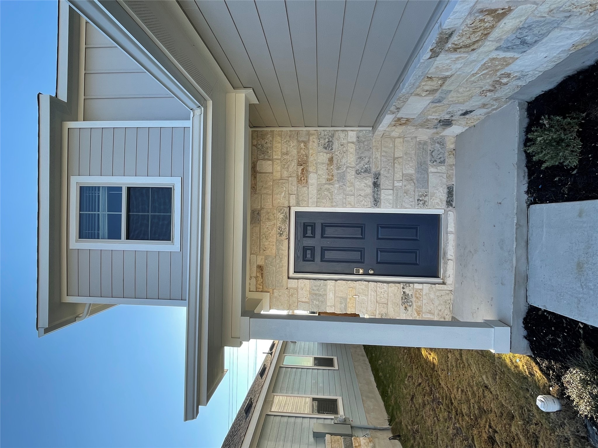 125 Old Stagecoach Road Jarrell, TX 76537 - Photo 5 of 31 a front view of a house with a yard