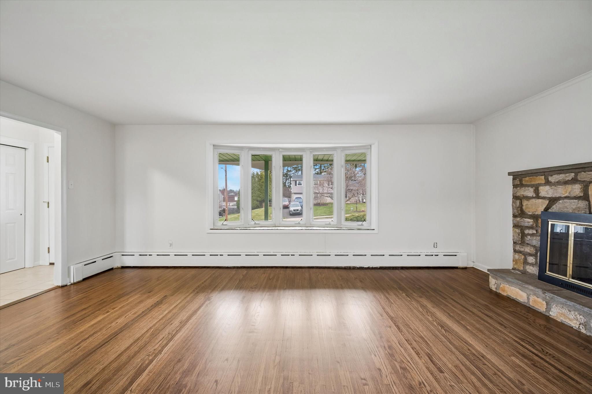 2008 Hemlock Road Jeffersonville, PA 19403 - Photo 5 of 32 Gallery Image 5
