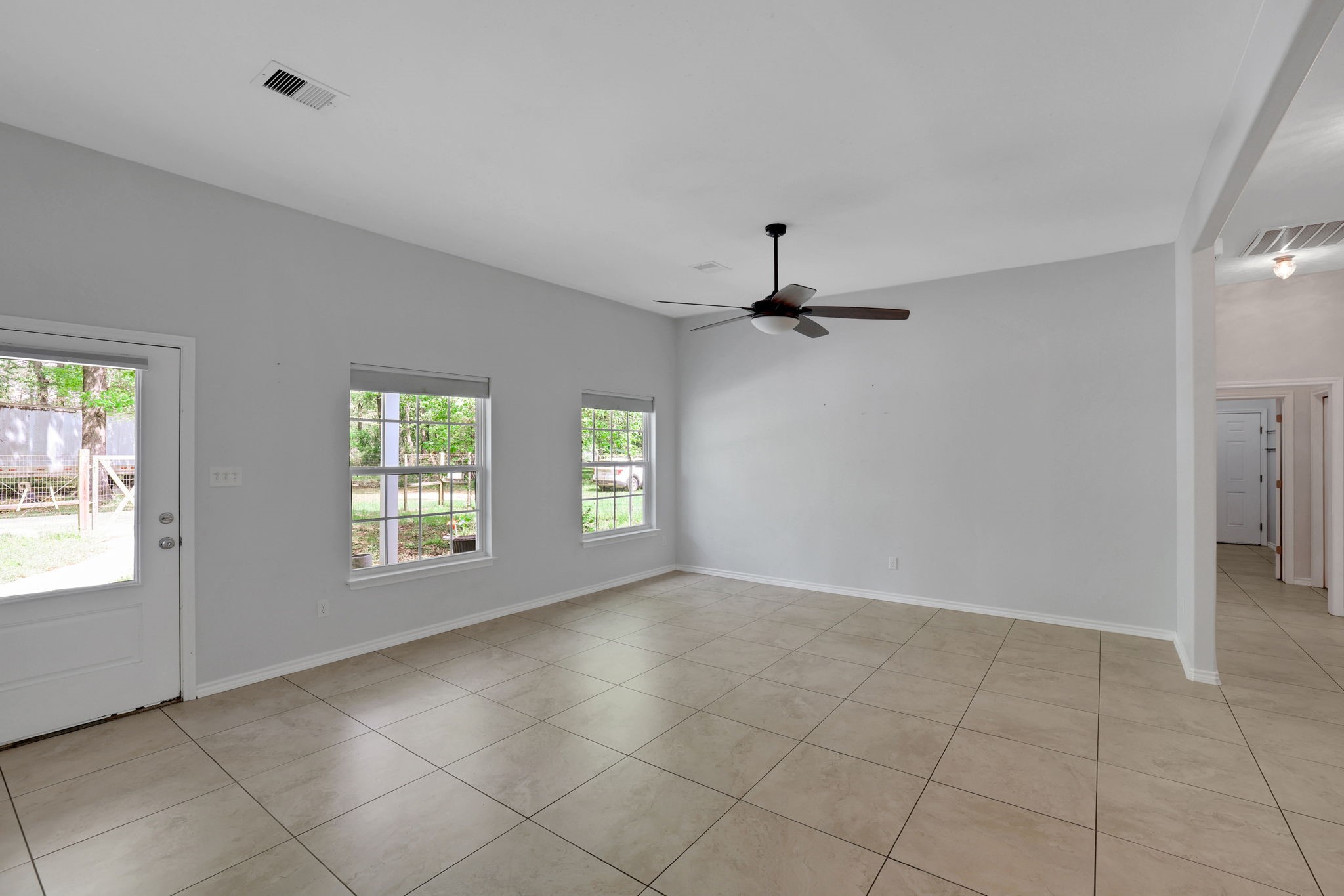 1290 Spring Ridge Road Coldspring, TX 77331 - Photo 10 of 49 Dining area