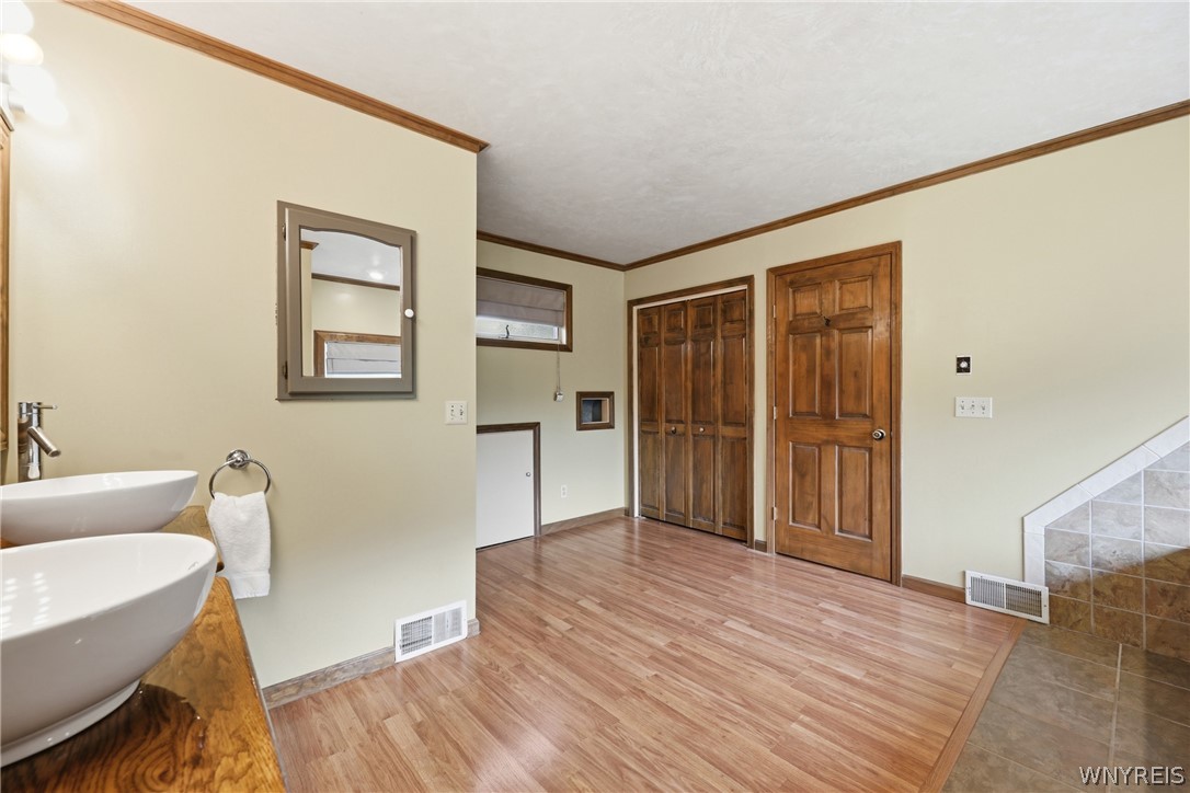 13500 N Road Alden, NY 14004 - Photo 26 of 48