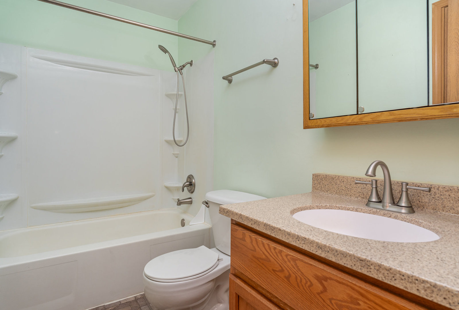 2363 Carnation Drive, Unit 301D Crest Hill, IL 60403 - Photo 24 of 32