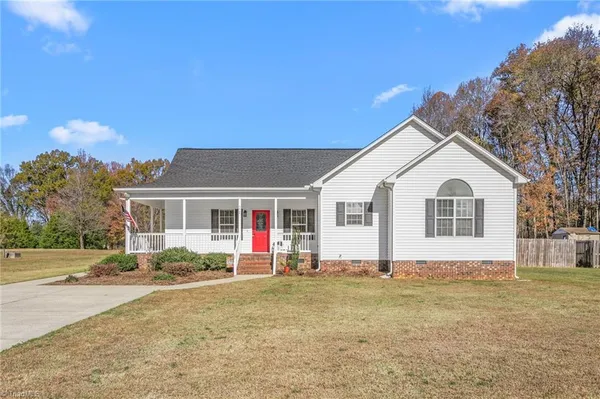 $310,000 | 557 East Ridge Avenue, Liberty, NC 27298