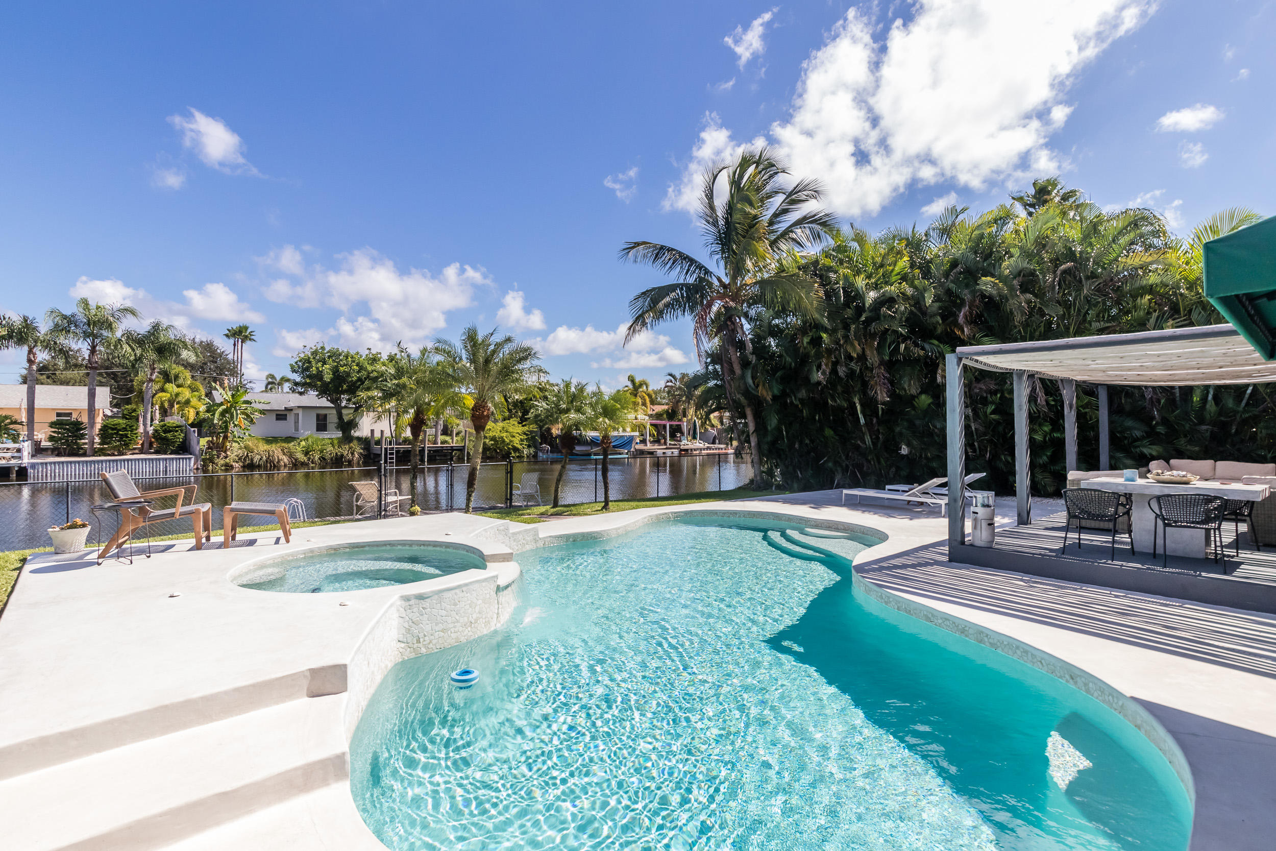 3007 Cormorant Road Delray Beach, FL 33444 - Photo 4 of 38 Pool