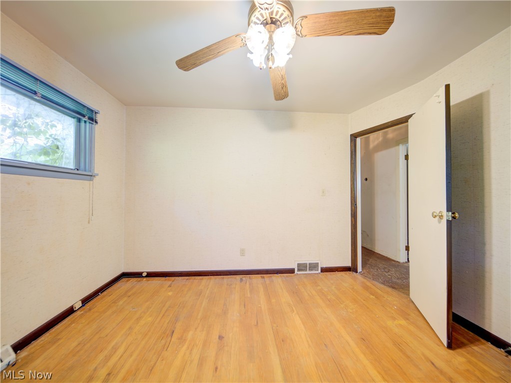 28865 Eddy Road Wickliffe, OH 44092 - Photo 20 of 36 Gallery Image 20
