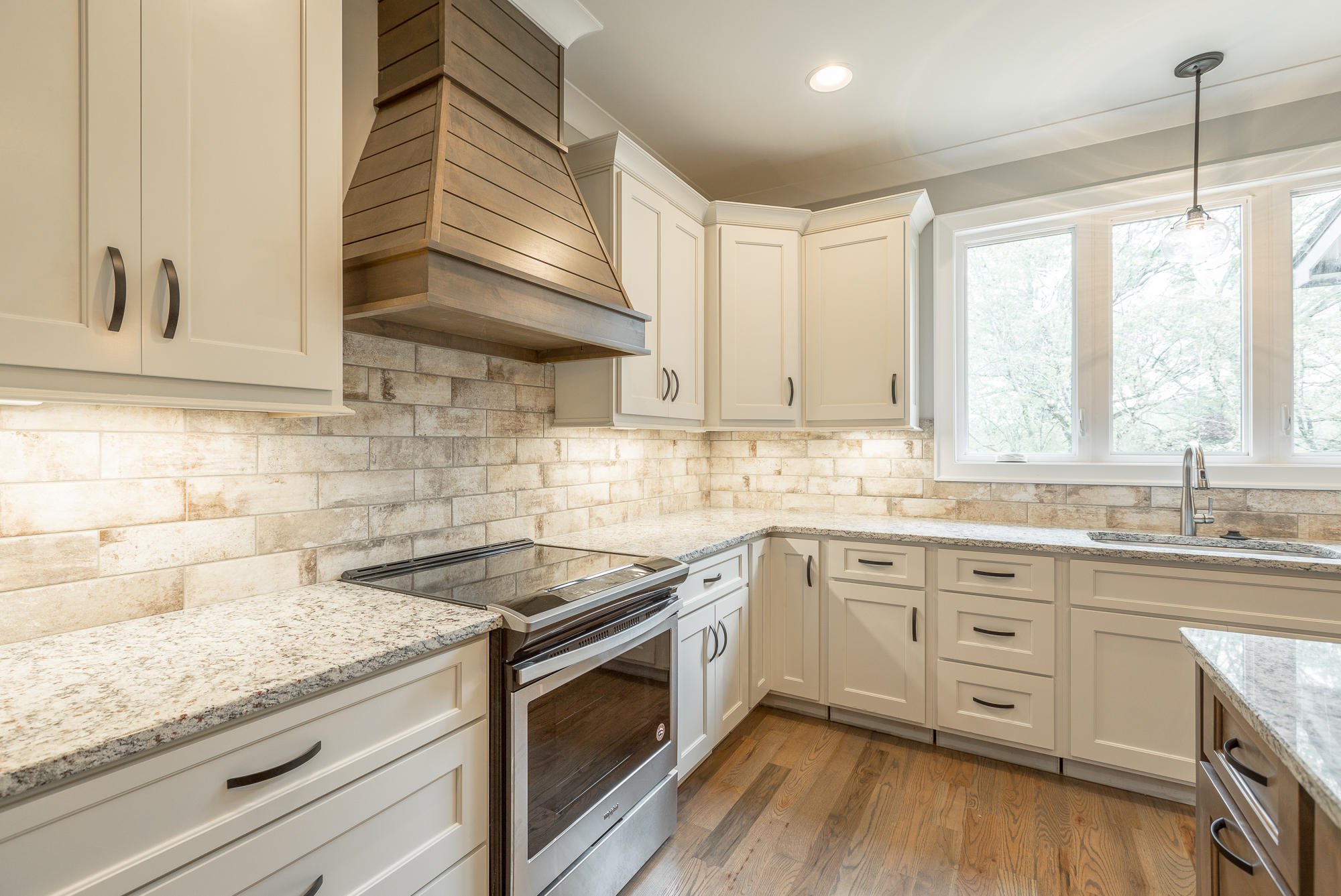 7602 Selcer Road, Unit LOT 1 Hixson, TN 37343 - Photo 23 of 57 Kitchen