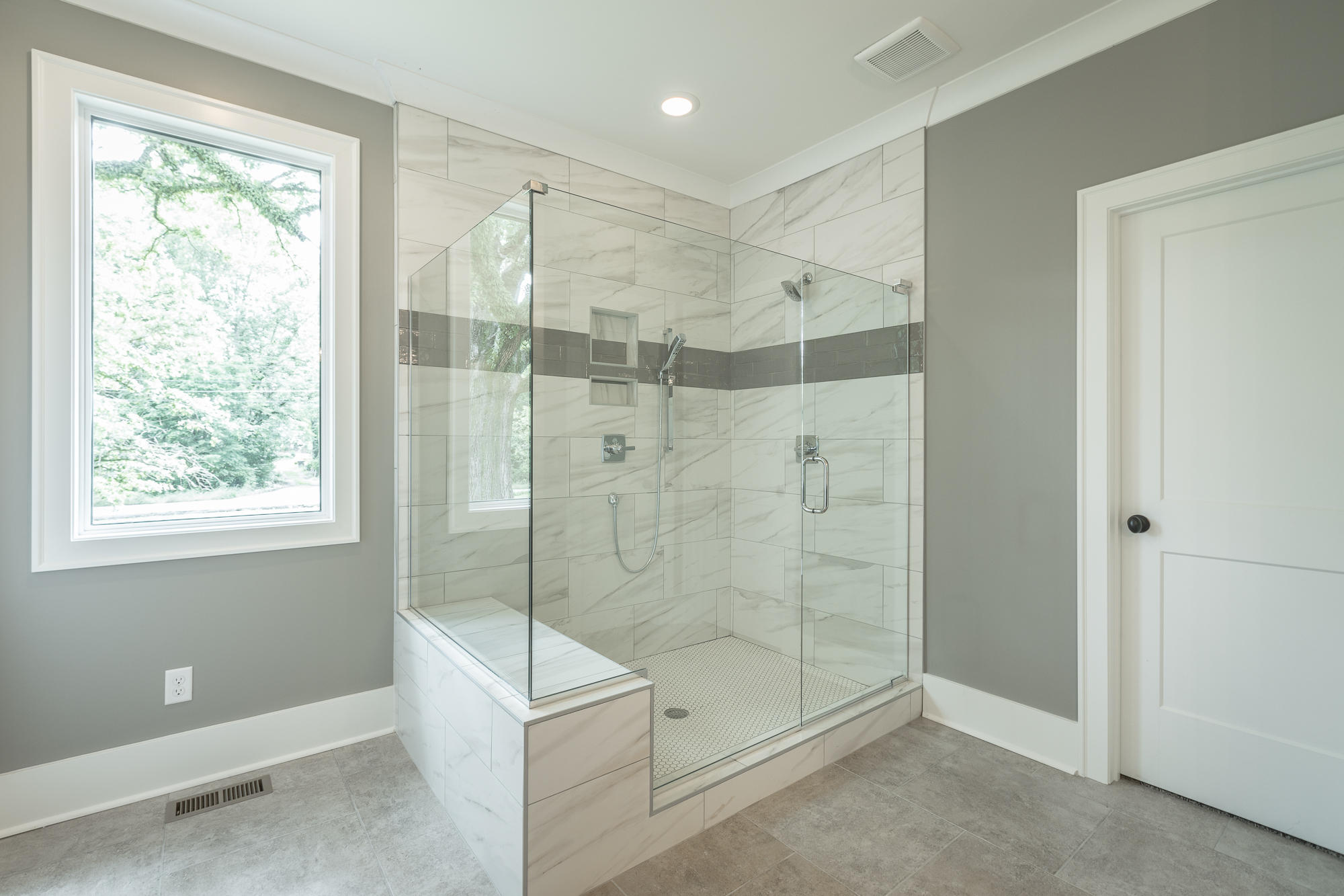 7602 Selcer Road, Unit LOT 1 Hixson, TN 37343 - Photo 35 of 57 Master Bath