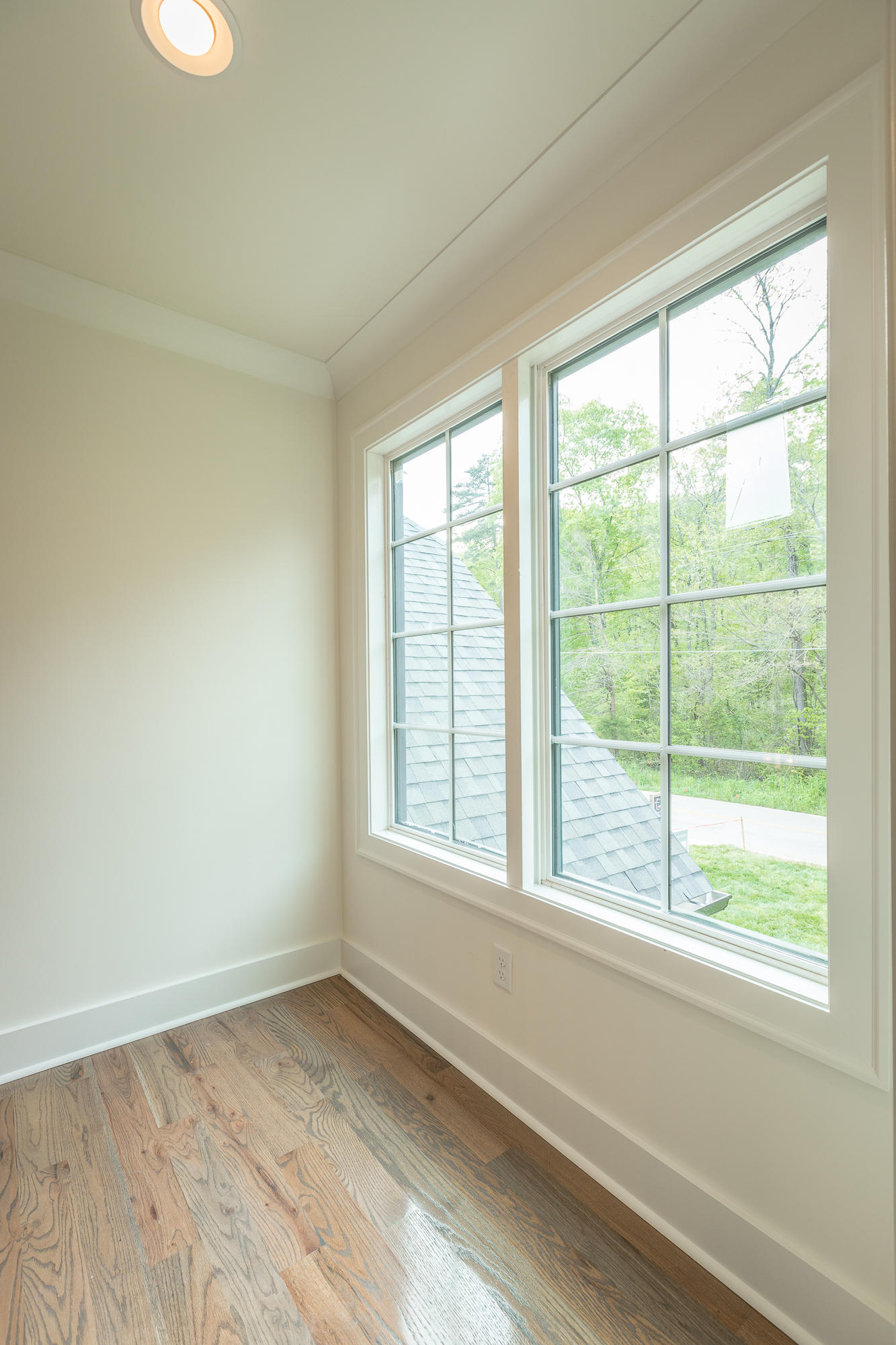 7602 Selcer Road, Unit LOT 1 Hixson, TN 37343 - Photo 46 of 57 Guest Bedroom
