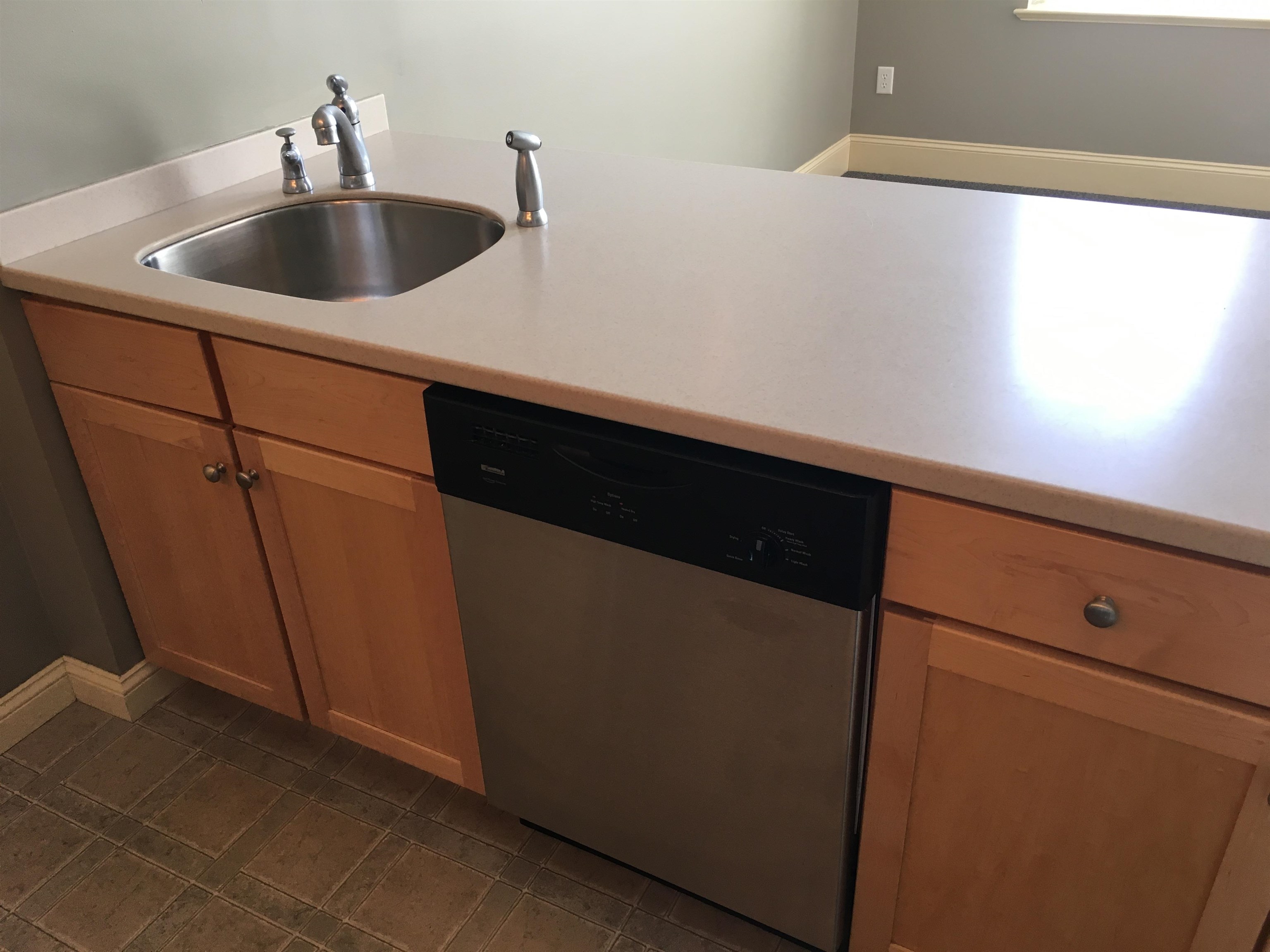 40 Hanover Street, Unit 40S Manchester, NH 03101 - Photo 15 of 44