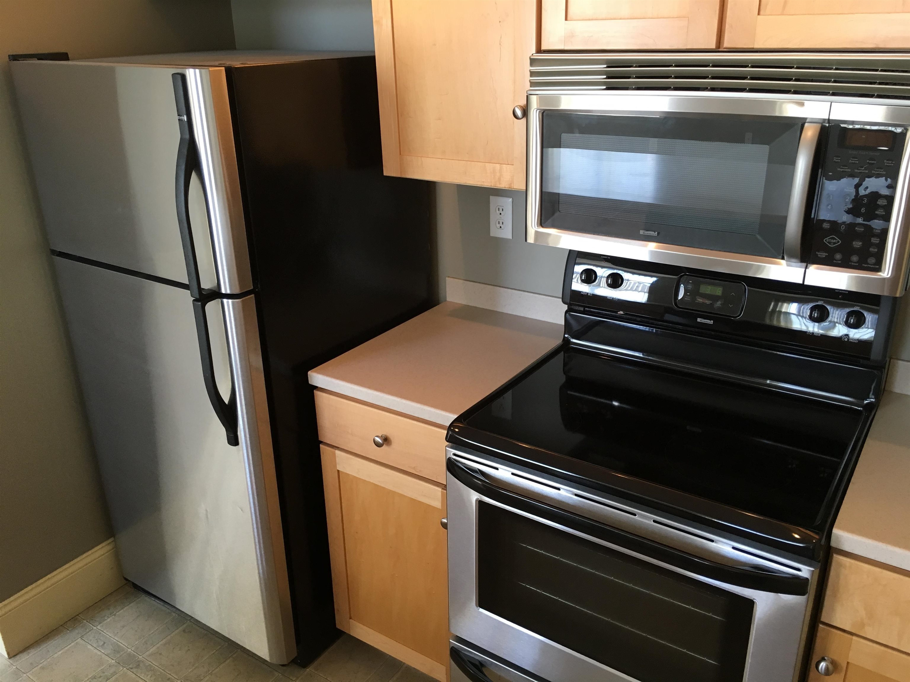 40 Hanover Street, Unit 40S Manchester, NH 03101 - Photo 16 of 44