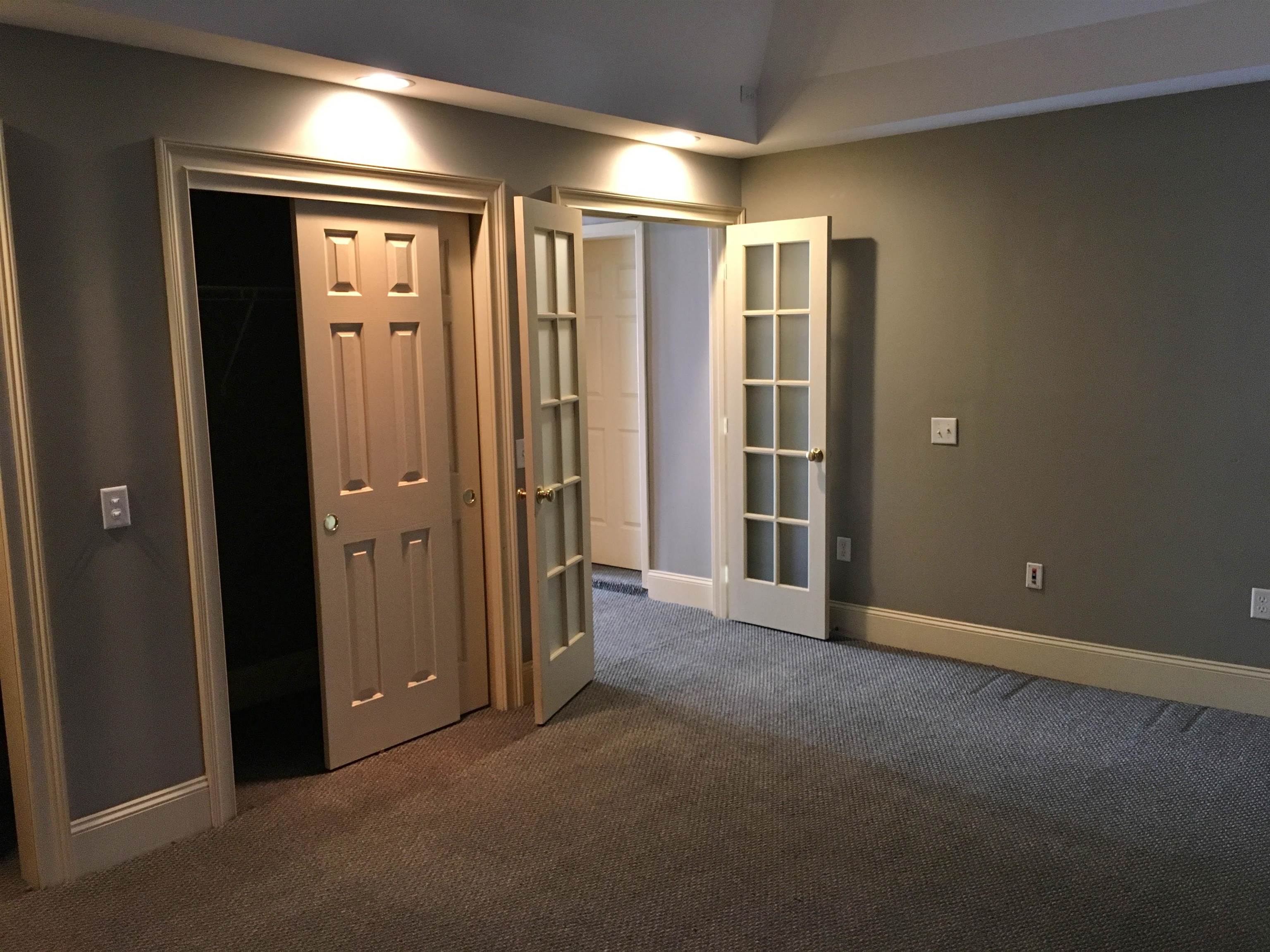 40 Hanover Street, Unit 40S Manchester, NH 03101 - Photo 22 of 44