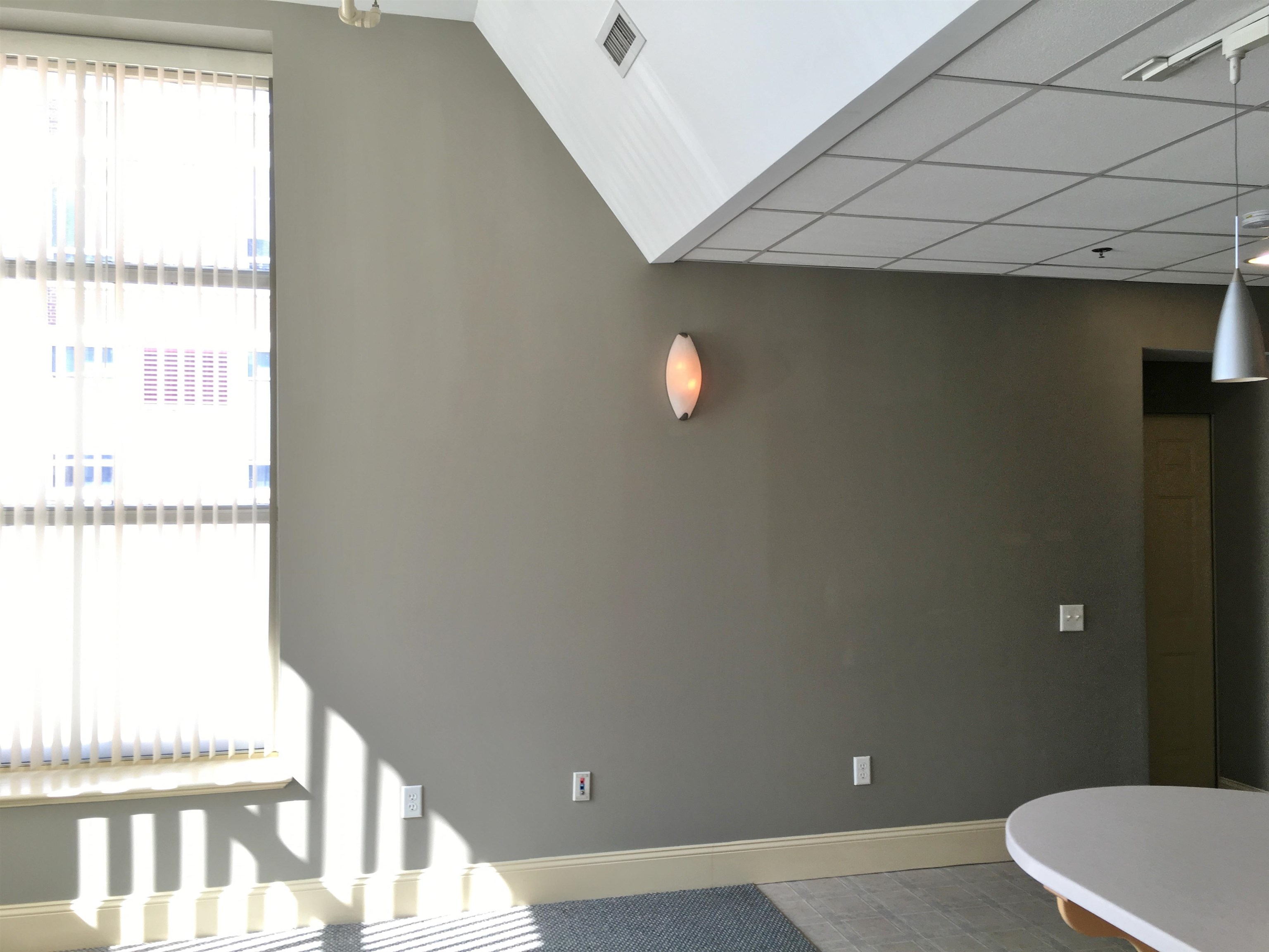 40 Hanover Street, Unit 40S Manchester, NH 03101 - Photo 28 of 44