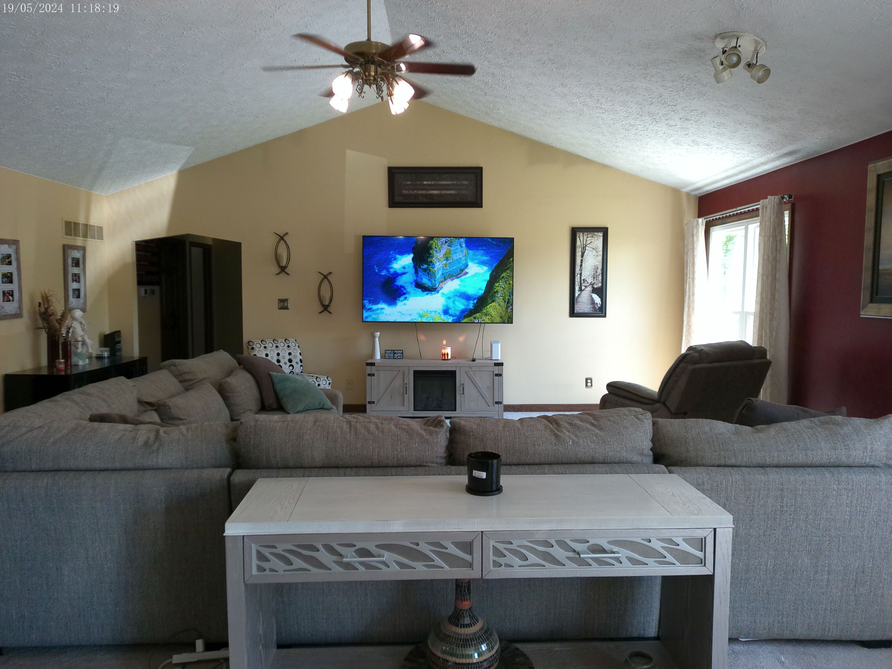 7297 Mendenhall Road Indianapolis, IN 46113 - Photo 4 of 22