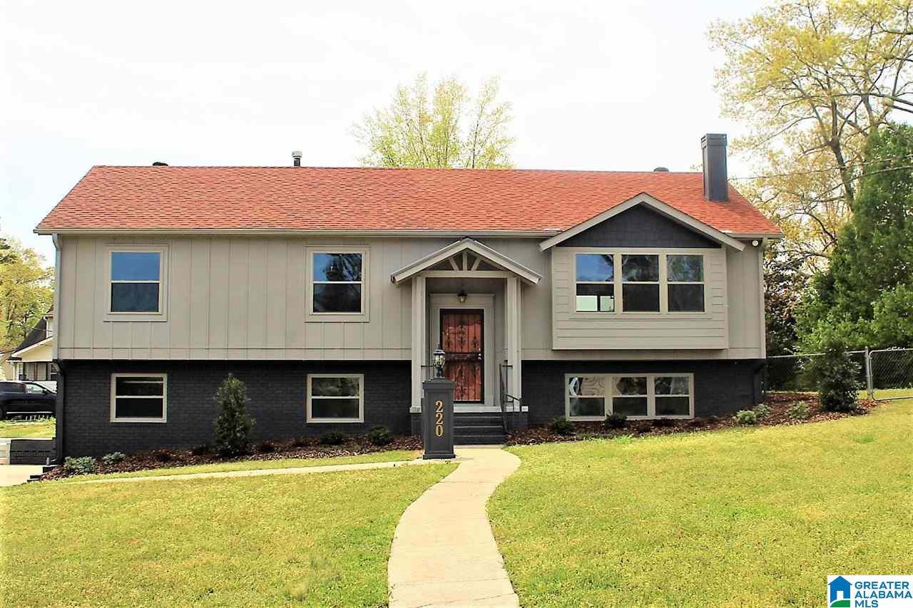 220 Crestside Circle Bessemer, AL 35022 - Photo 2 of 32