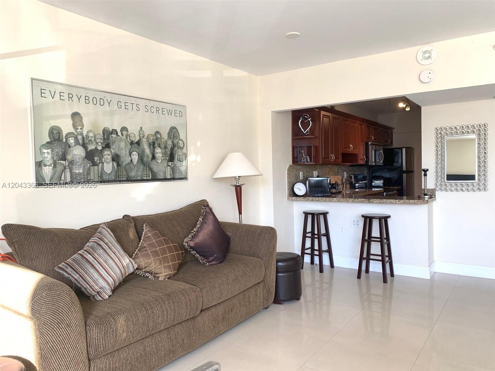 100 Lincoln Road, Unit 316 Miami Beach, FL 33139 - Photo 3 of 18
