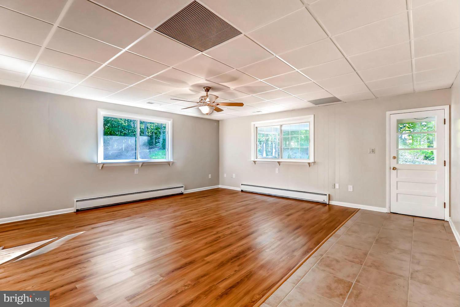 6826 New Cut Road Kingsville, MD 21087 - Photo 3 of 28 Family Room